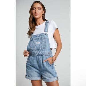 Levi’s Vintage Light Wash Shortalls Size Medium